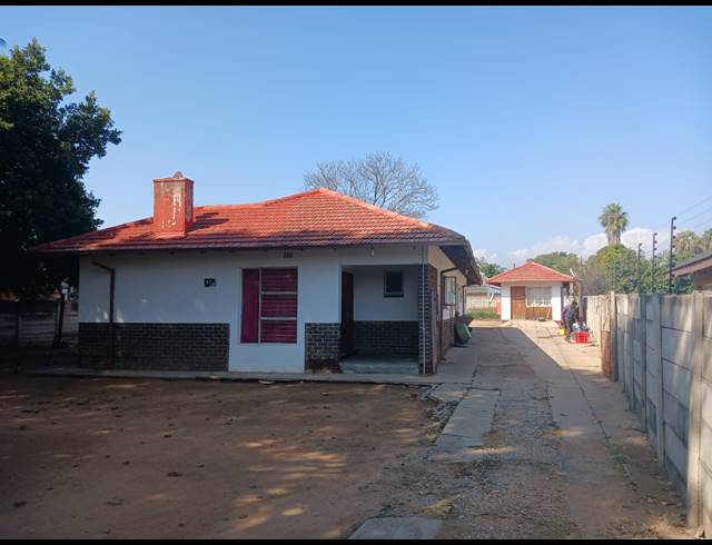 4 BEDROOM HOUSE FOR SALE IN ANNADALE